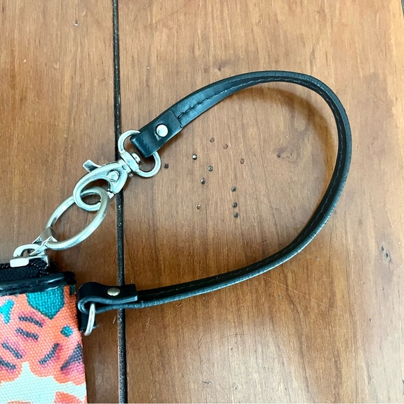 Fossil Coated Canvas Wristlet Colorful Floral Pattern Black Leather Trim Strap - Picture 11 of 11